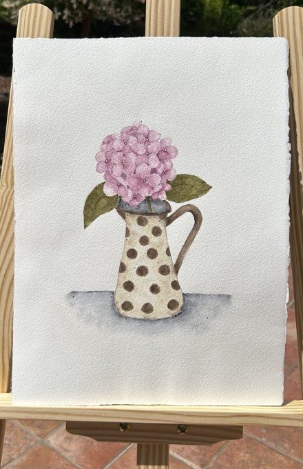 Hortensia dans un pichet à pois